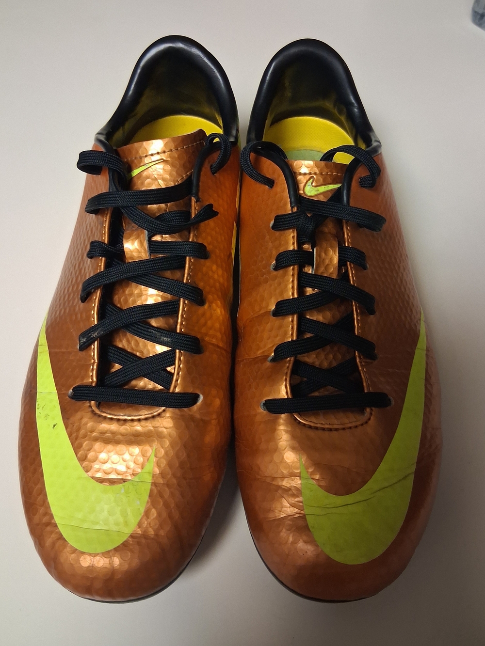 Nike Boys Mercurial Soccer Cleats Size 4.5Y